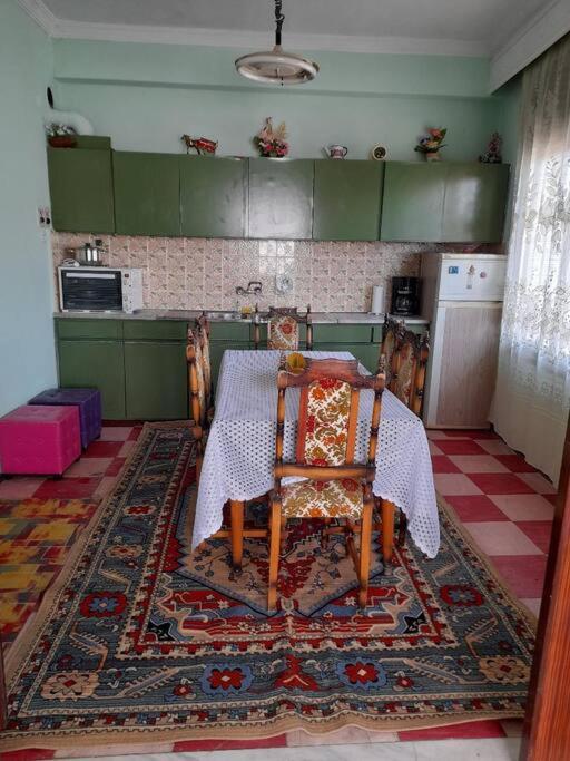 HOUSE IN LAVARA photo 3