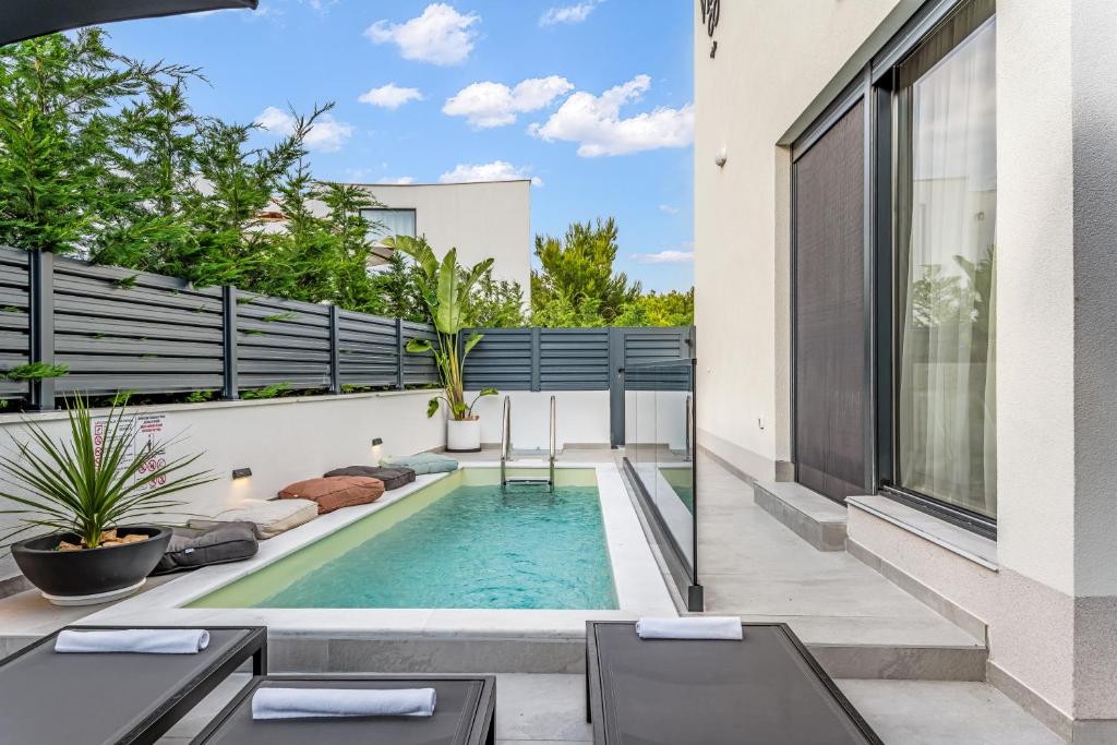 Villa 8 Eight with 2 pools - Srima Vodice photo 3