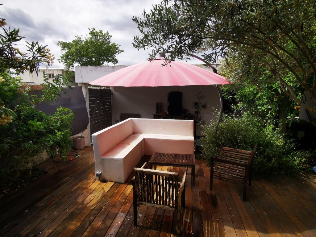 Villa spacieuse et stylée à 50m de la plage photo 1