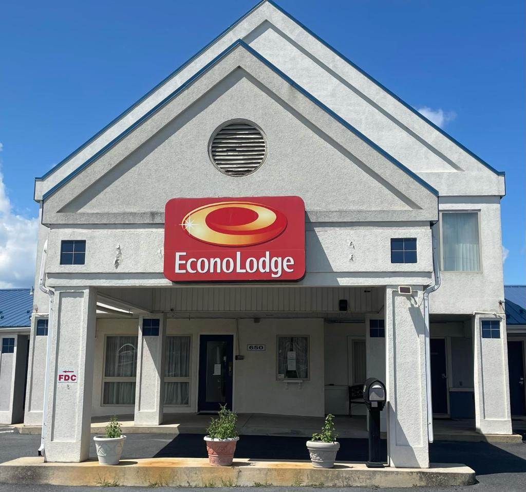 Econo Lodge Mechanicsburg image