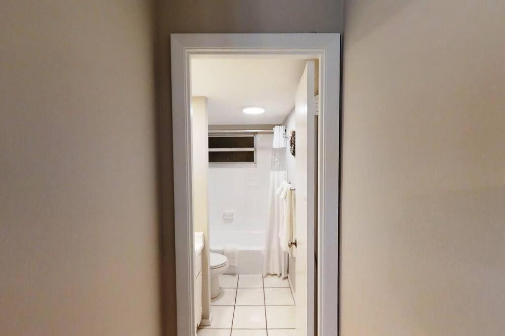 Beachfront Condo Complex, Heated Pool, Gulfview! photo 2