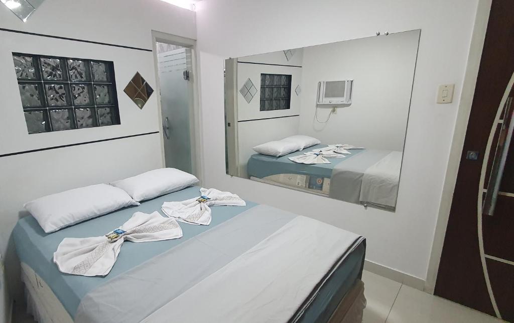 APARTAMENTO ACONCHEGANTE NO CENTRO de Petrolina todo CLIMATIZADO com 4 quartos área gourmet e Wi-fi 300MB photo 2