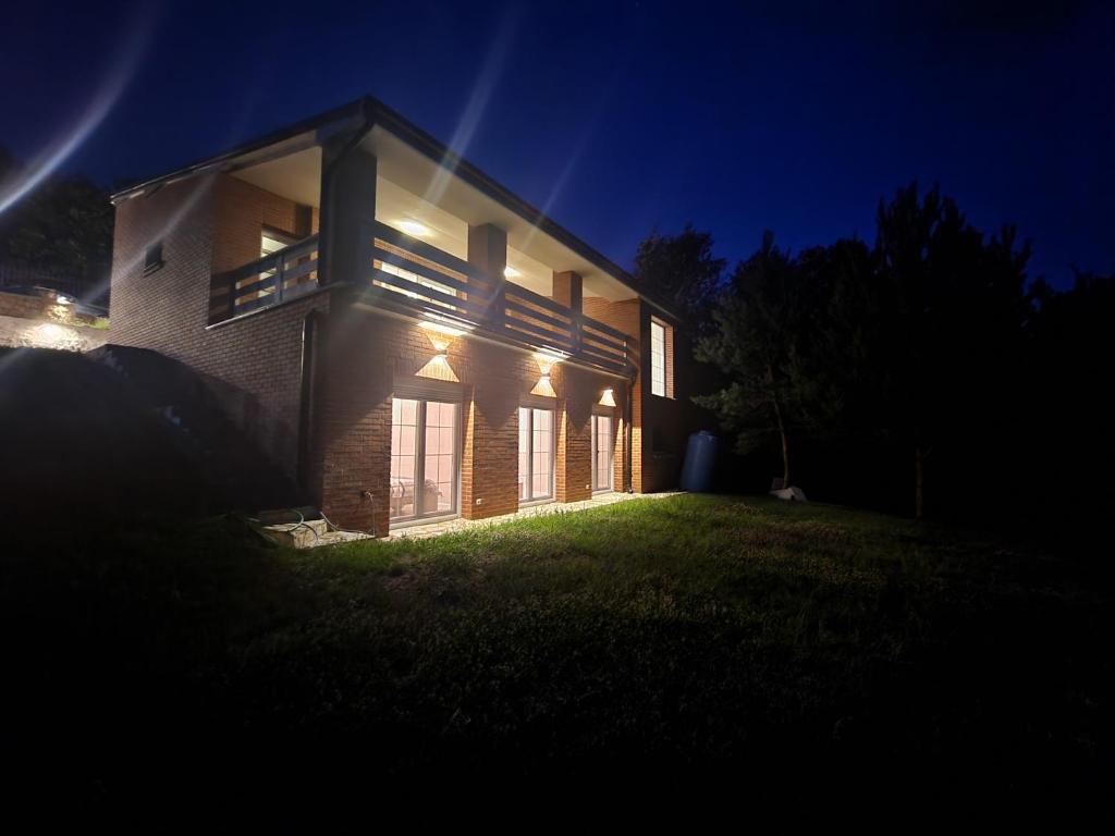 Shtepia e Malit photo 2