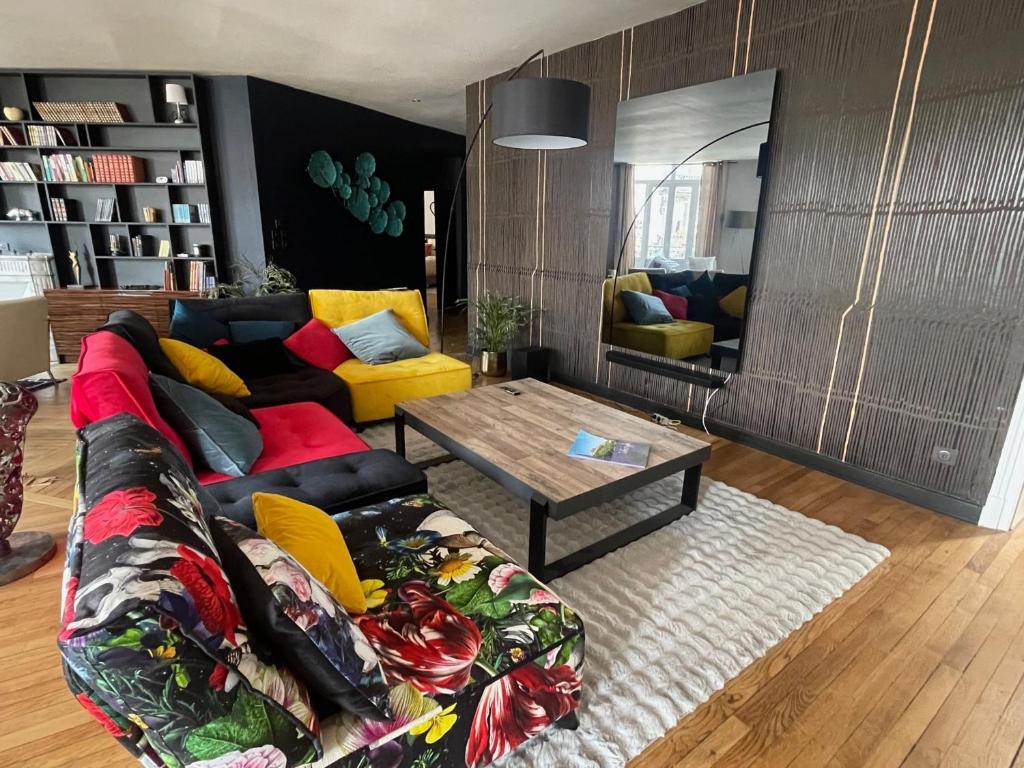 Gîte Épinal, 4 pièces, 8 personnes - FR-1-589-595 photo 3
