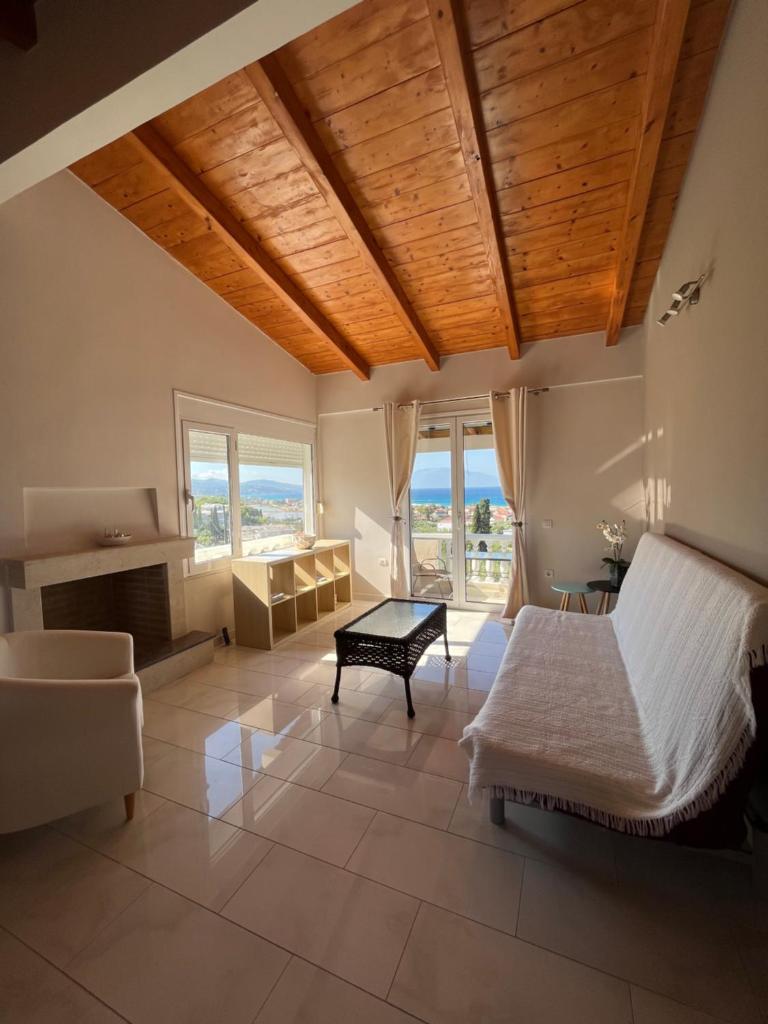 Endless Seaview Apartment A photo 2