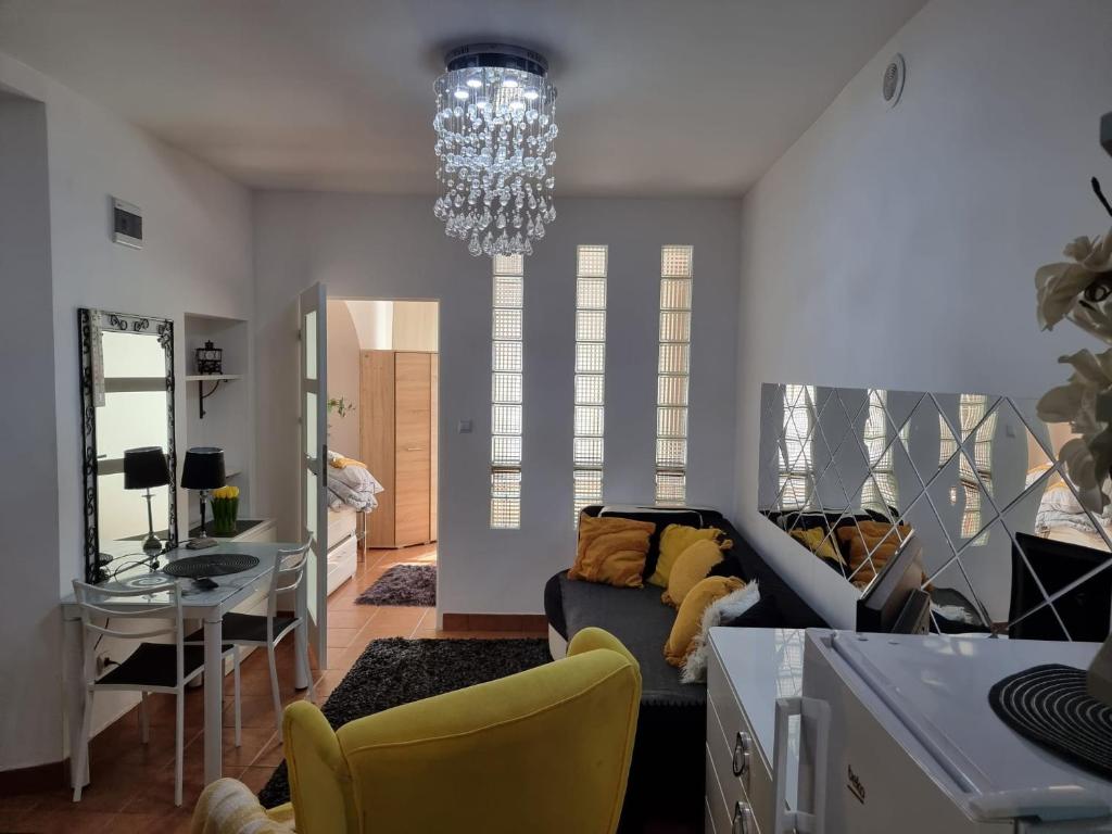 Apartamenty Tomaszów Lubelski - Żółty photo 4
