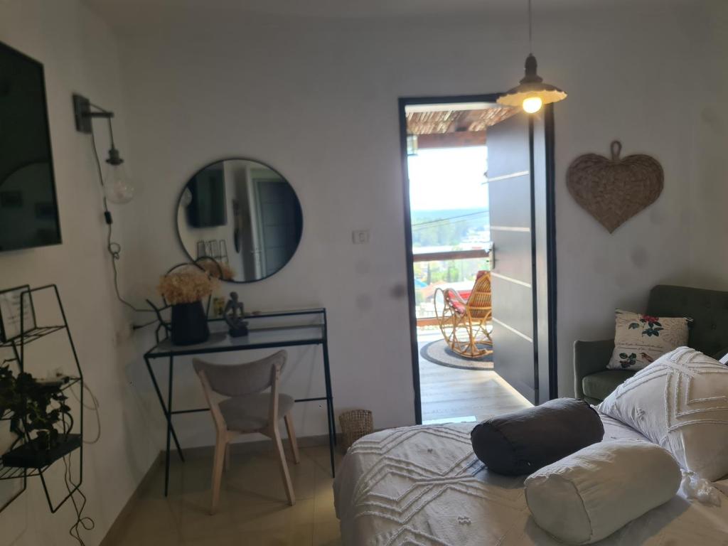 ronit's place photo 2