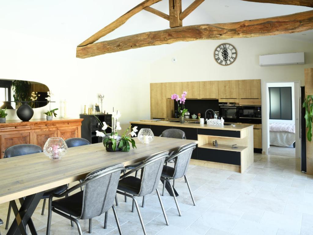 Maison avec piscine et jacuzzi photo 3