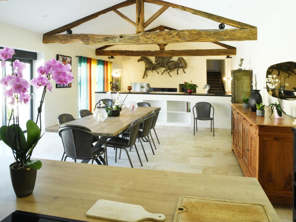 Maison avec piscine et jacuzzi photo 2