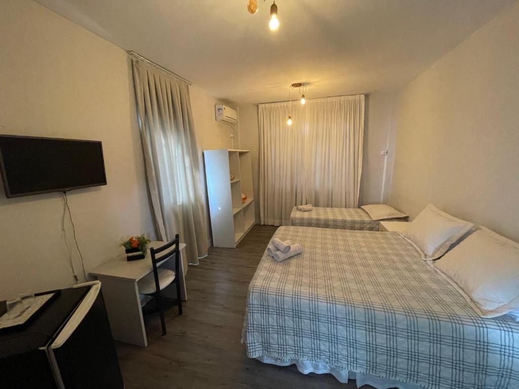 Shallom Hotel photo 1