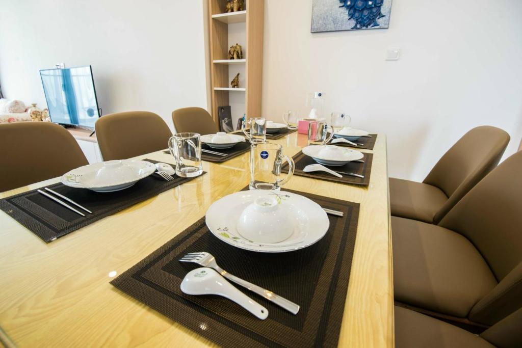 Anstay Vinhomes Skylake Near Stadium My Dinh