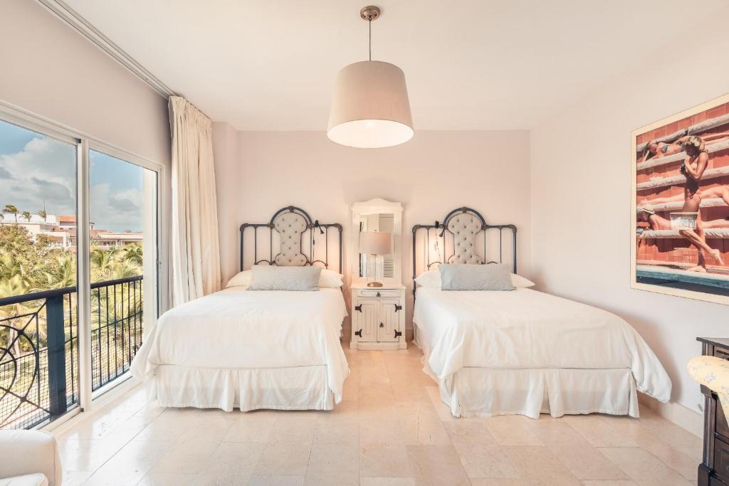 Great Aquamarina 2BR Apt photo 3