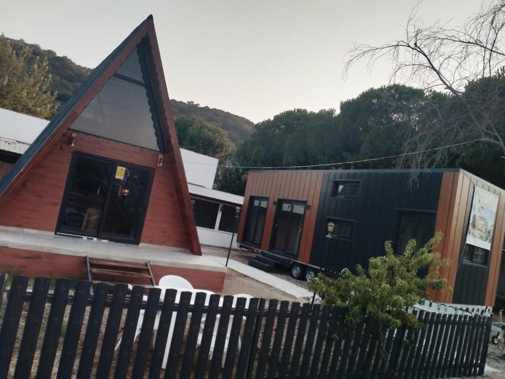 İN HOUSE BUNGLOW