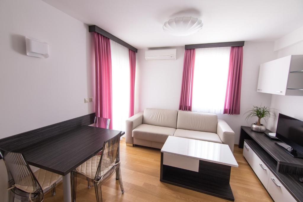 Apartments Villa Novak 1 photo 3
