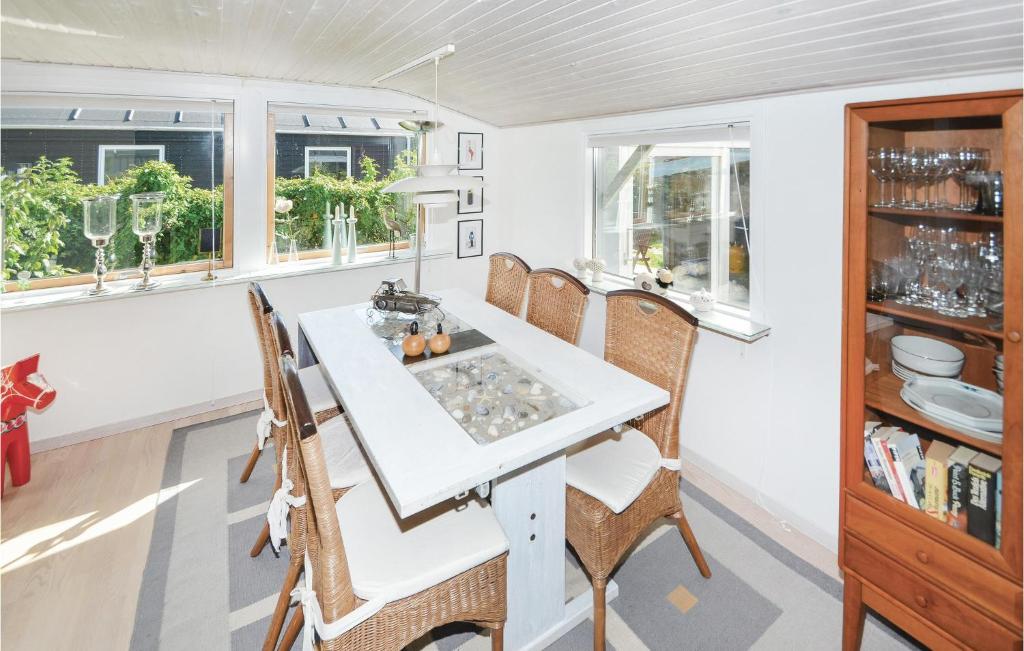 Beautiful Home In Hornslet With 2 Bedrooms And Wifi photo 4
