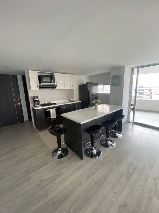 Apartamento con vista al lago. photo 3