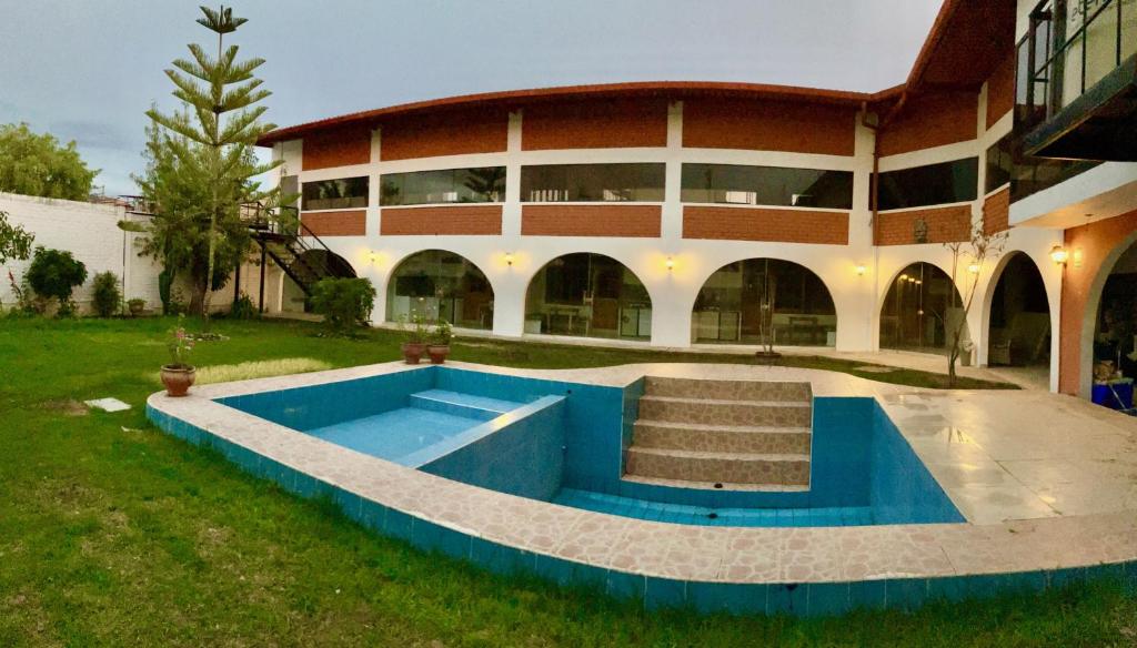 Alojamiento Baños del Inca