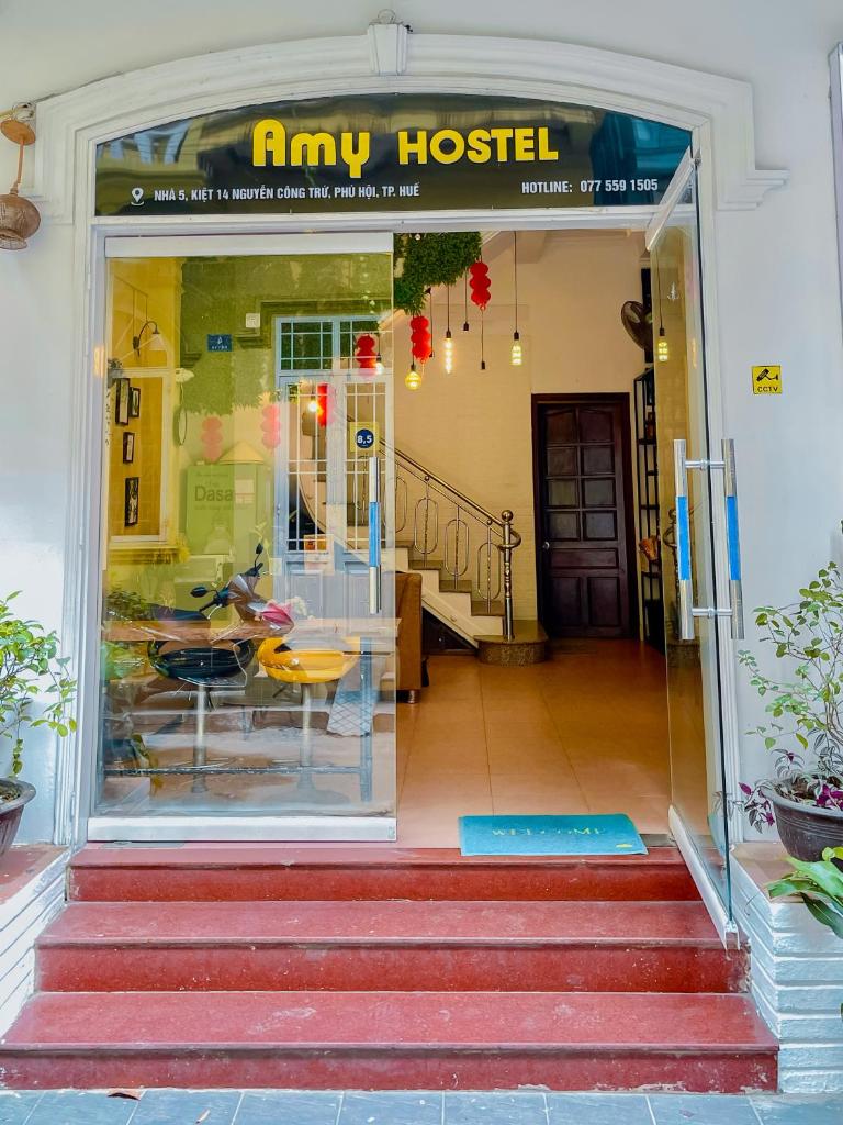 Amy Hostel Hue