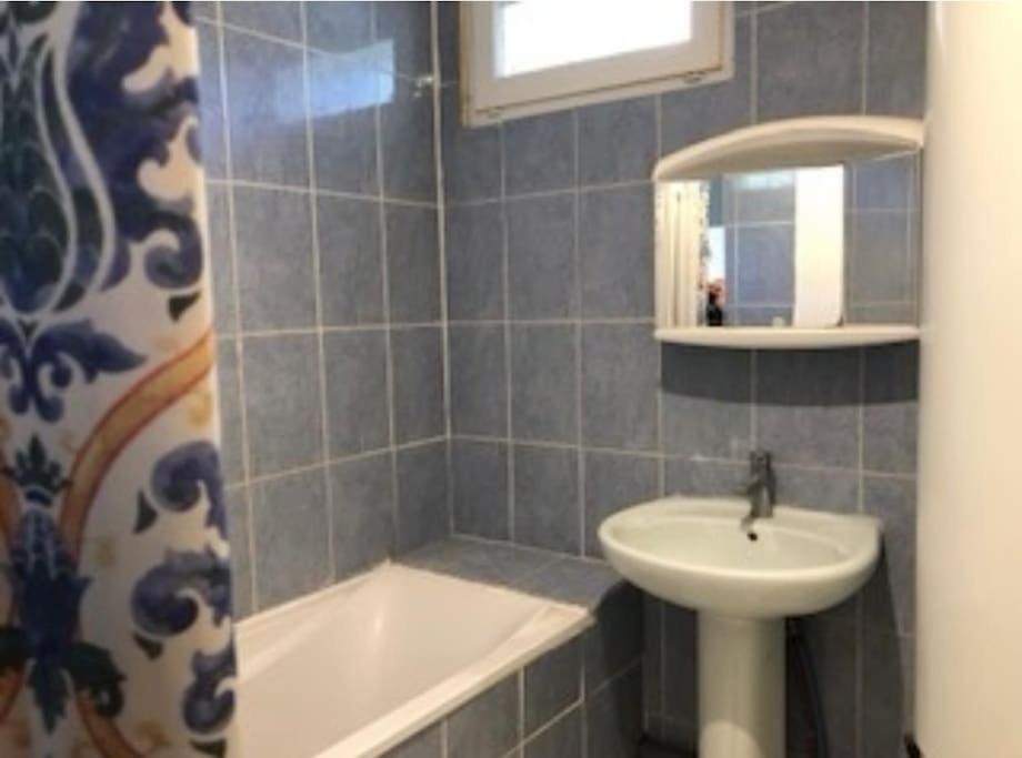 Appartement 50 m 2 à 15 min A 75 3 pers photo 1