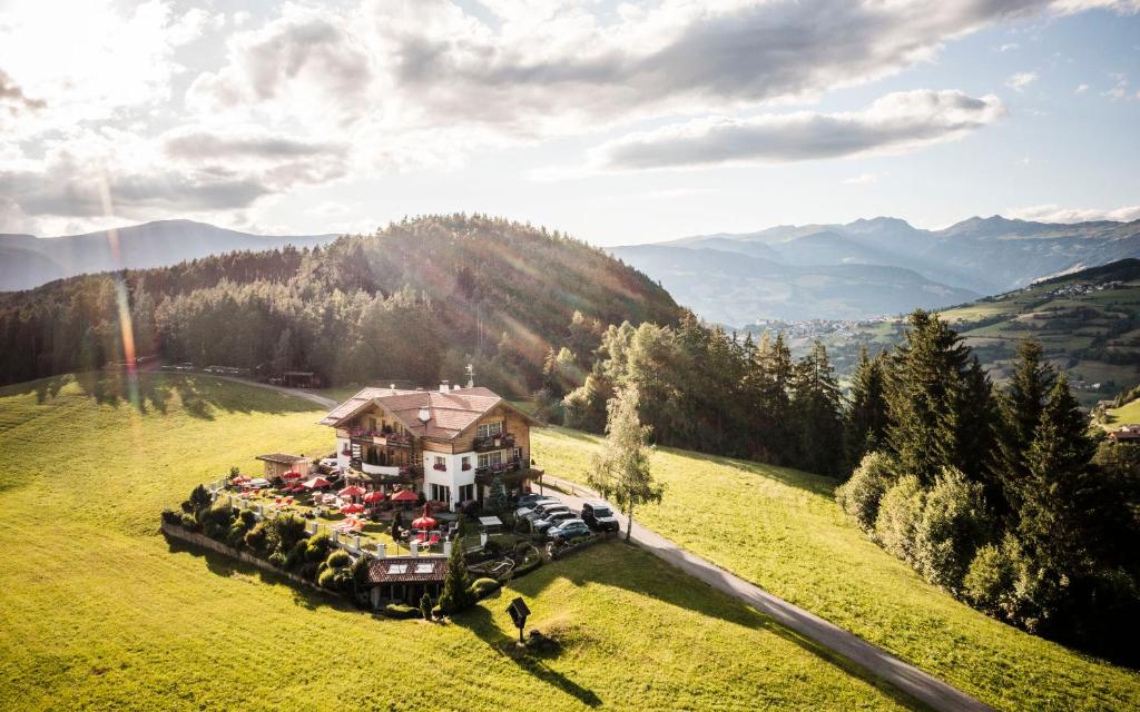 Alpin Boutique Villa Gabriela - Adults Only photo 3