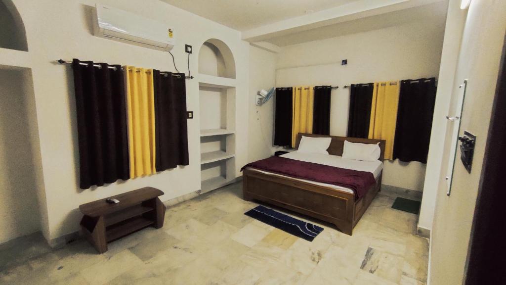 Hotel The Aparna Residency photo 1