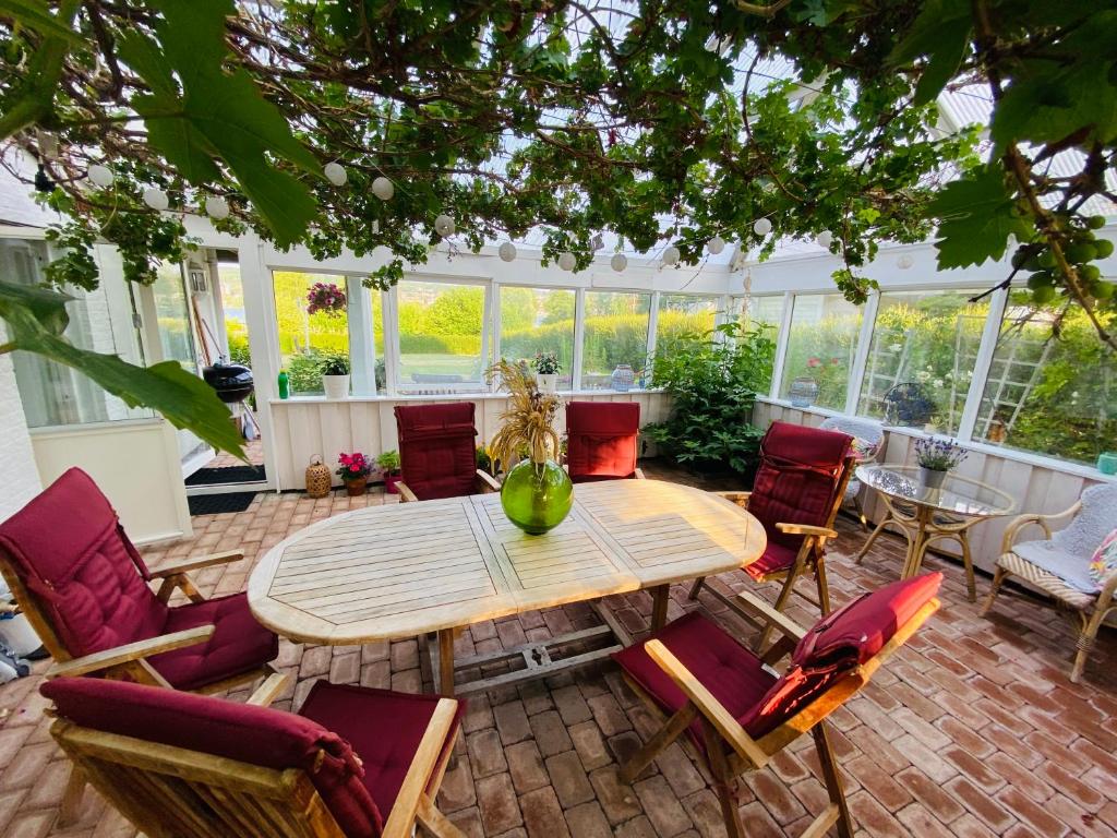 Brunns Lake House photo 2