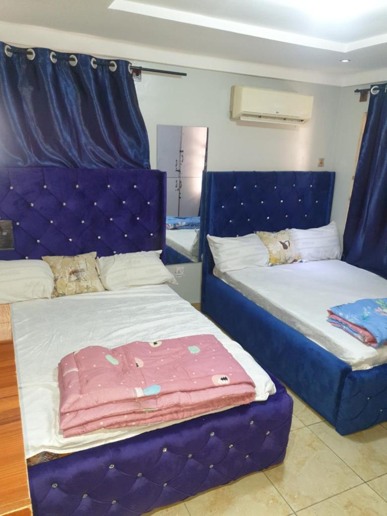 Vee female hostel