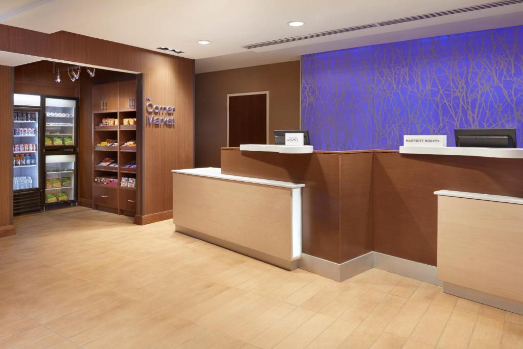 Fairfield Inn & Suites by Marriott Barrie photo 2