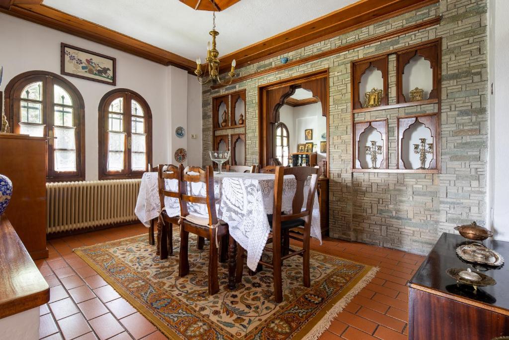 Zenios Dionysos - Traditional villa photo 4