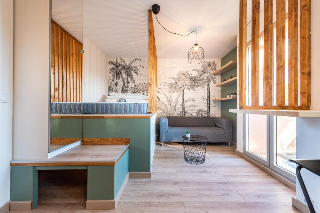 Studio cosy au pied de la plage photo 3