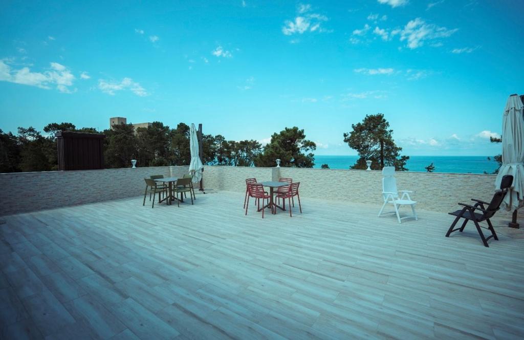Hotel Leonardo photo 2