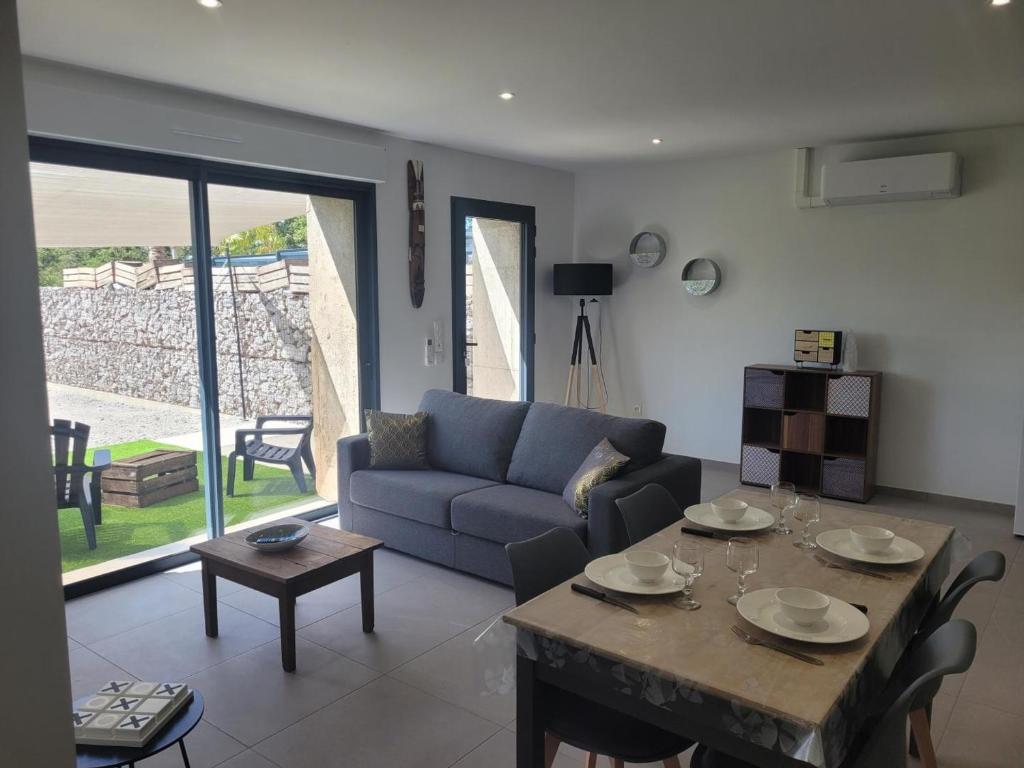 Gîte Couzon, 2 pièces, 2 personnes - FR-1-489-476 photo 4