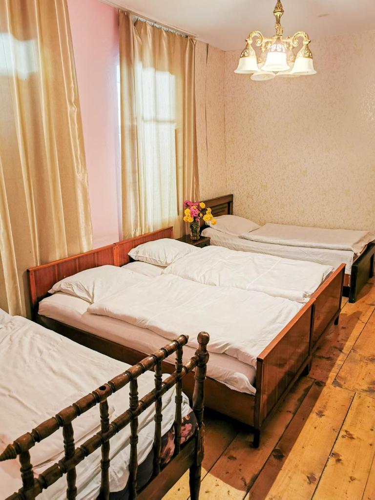 Guest House LALI photo 4