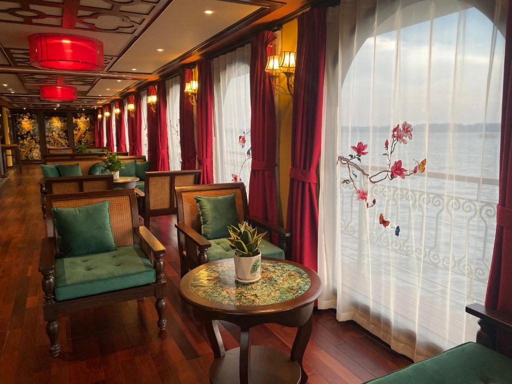 Indochine Premium Halong Bay Powered by Aston