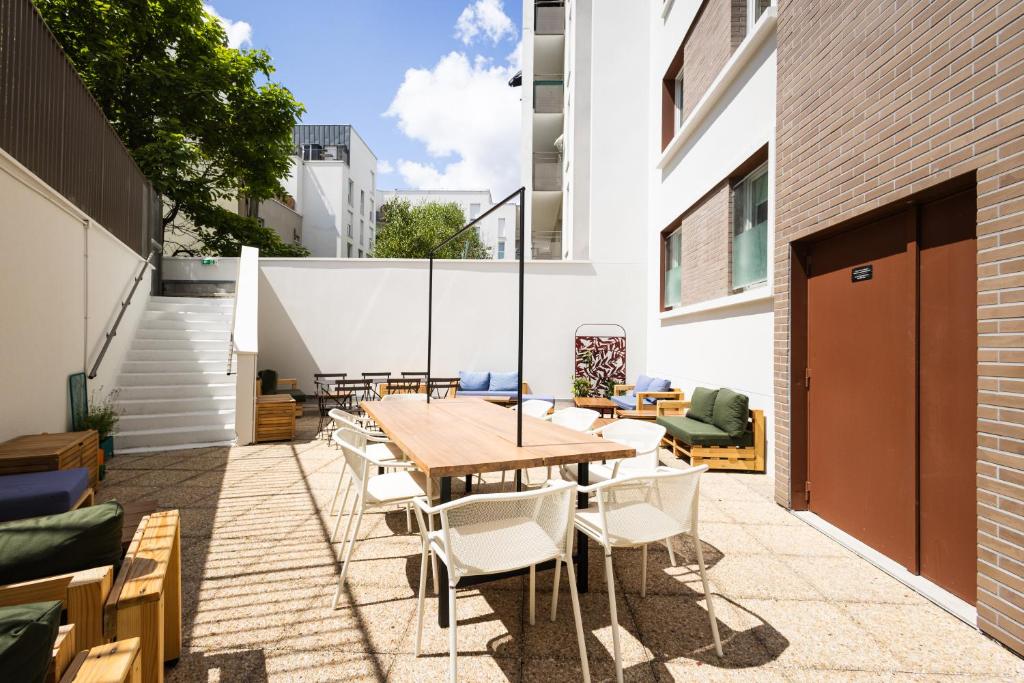 이비스 버짓 낭테르 라 데팡스 (ibis budget Nanterre La Defense) - F&B