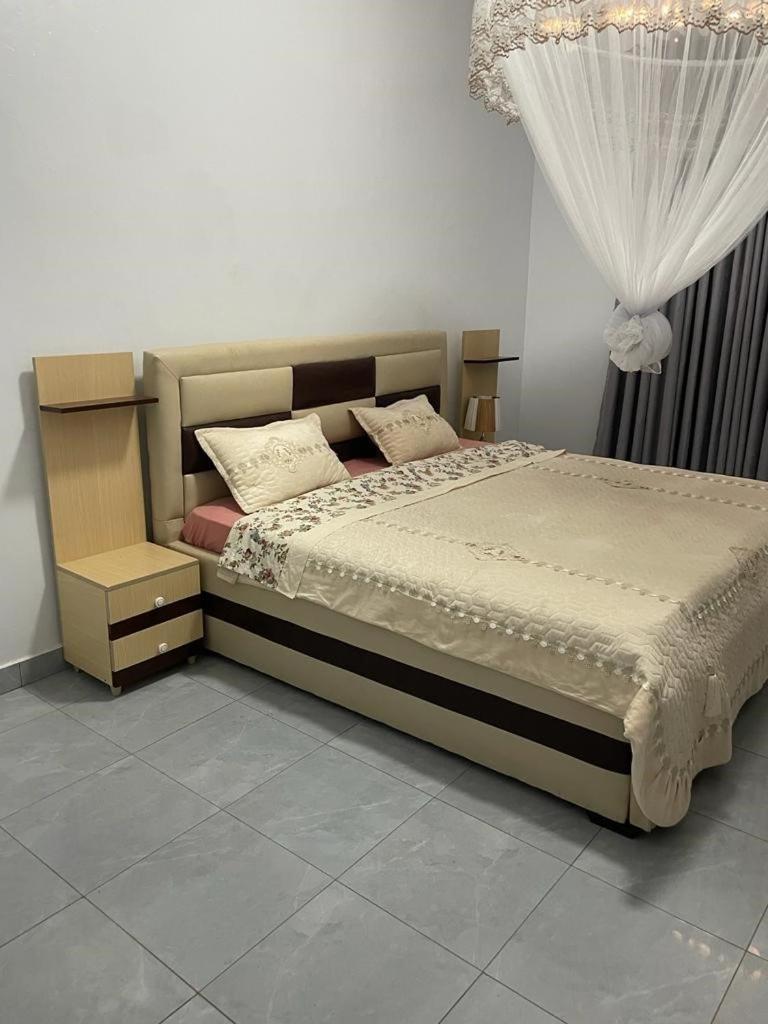 Best House Kimironko photo 4