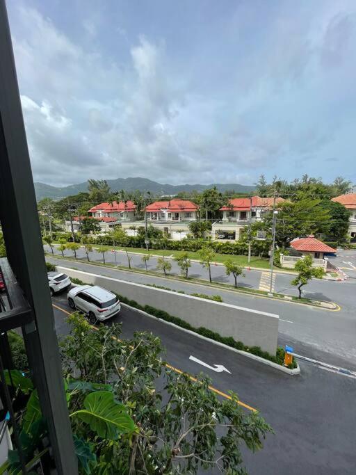 1 Bedroom Sky Park corner photo 1