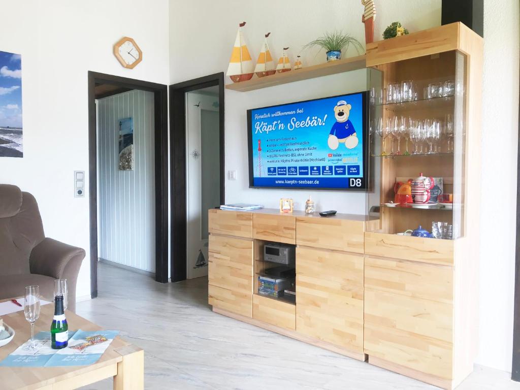 Urlaub beim Käptn! Freistehendes Premium Nordsee-Ferienhaus mit Fahrrädern, Stellplatz und Garten, 150m zur Nordsee photo 1