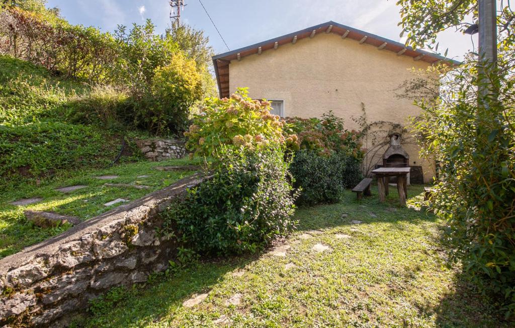 Charming Le Pole in Vallico Sopra photo 4
