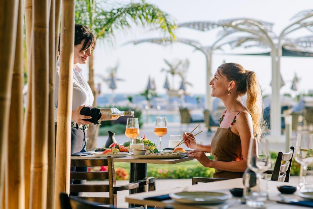 Ivi Mare - Designed for Adults by Louis Hotels photo 4