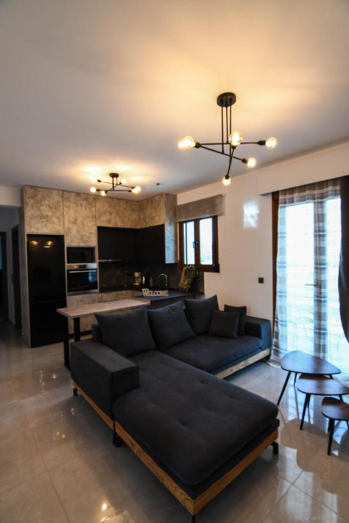 Maria Ireon Apartment 2
