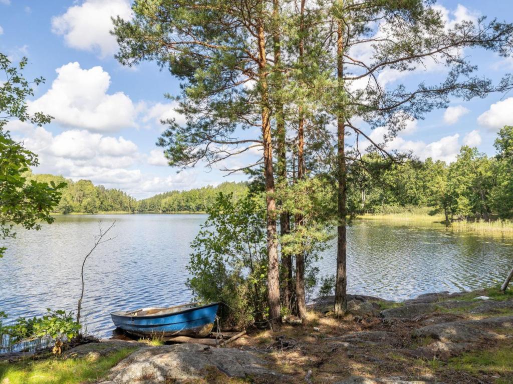 Chalet Mjöshult - SND157 by Interhome photo 1