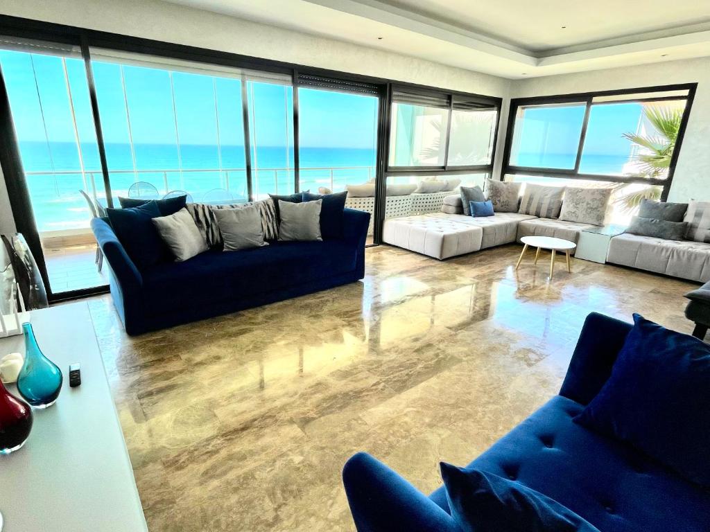 Appart de Luxe front de mer Prestigia Plage des Nations photo 2