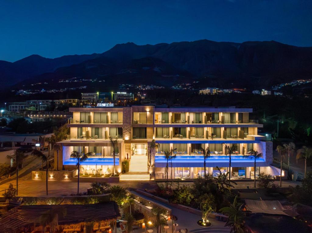 BEYOND A Luxury Boutique Hotel
