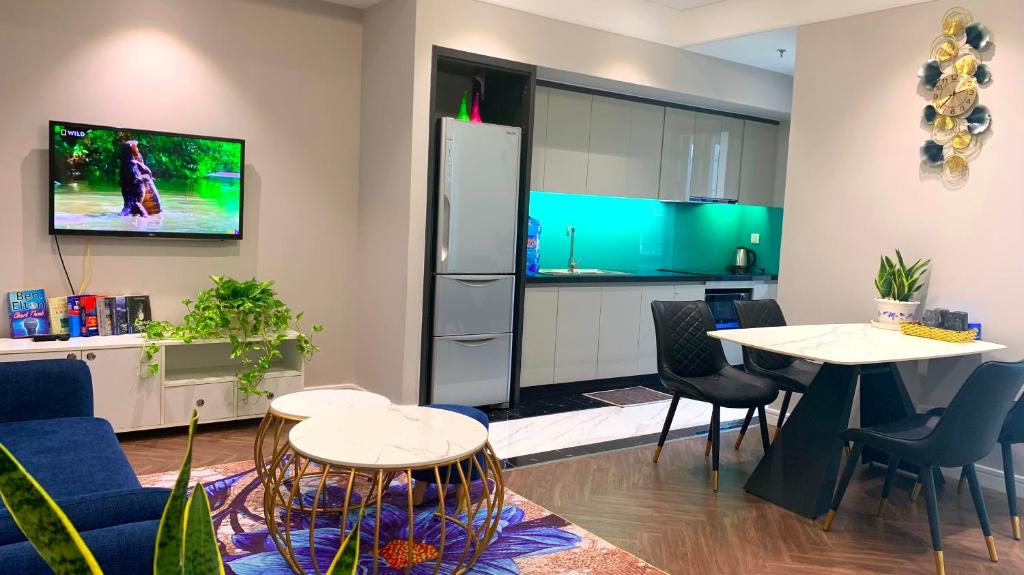 Sunny Quynhon Apartments & Hotel 3