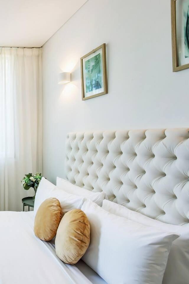 'Executive Luxury Retreat' Eco Passive Living photo 3