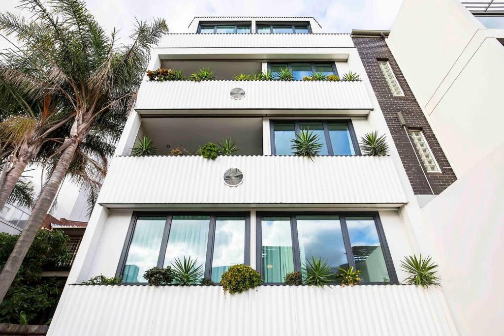 'The Fern' Double-story Luxury Suite with Terrace photo 1