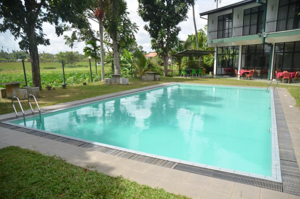 Freedom Hotel & Hostel photo 1