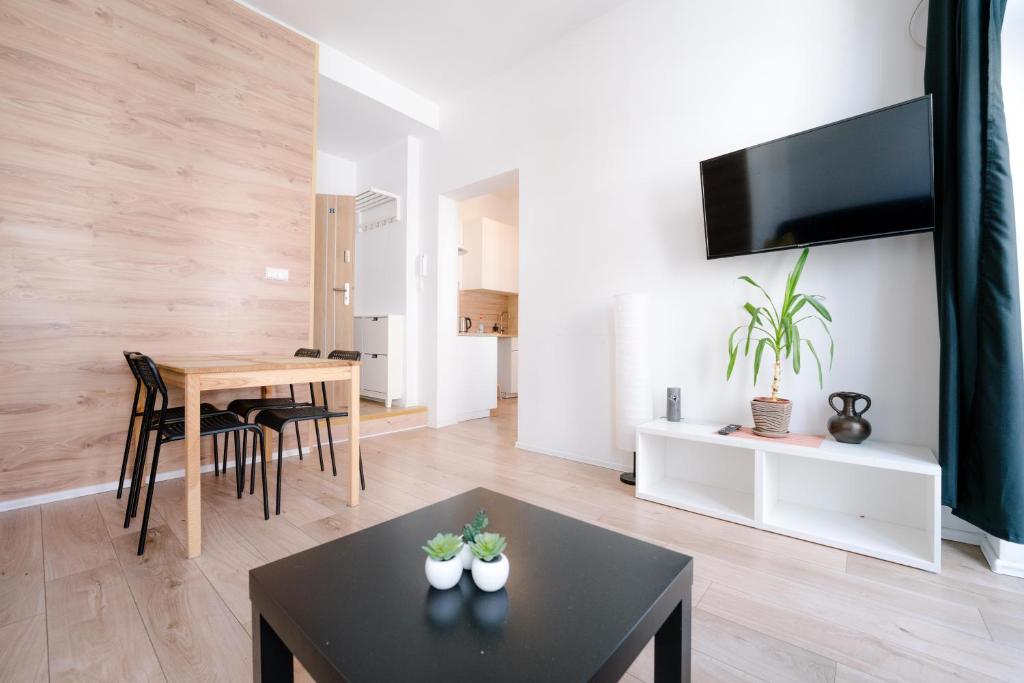 Cosy Balcony Apartment photo 4