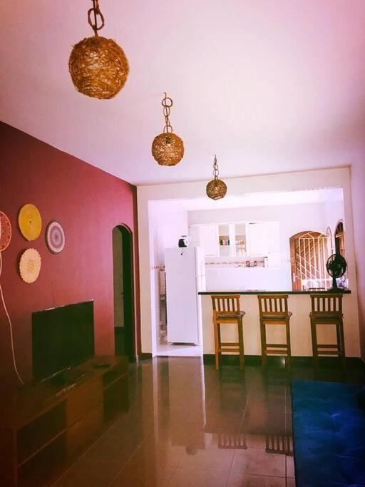 Casa com horários de entrada e saída diferenciados